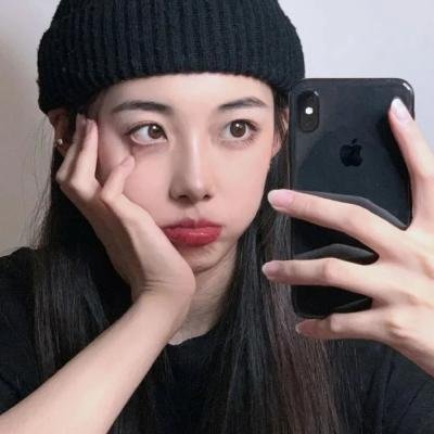 母亲的女友封面